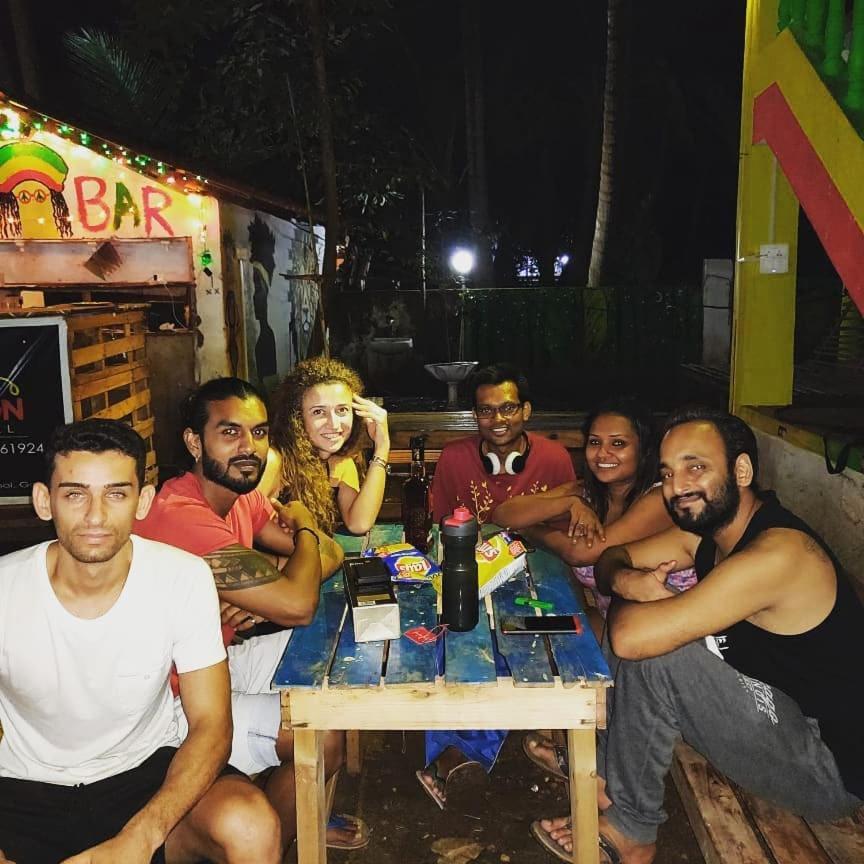 Rasta Mansion Beach Hostel And Rooms Arambol Kültér fotó