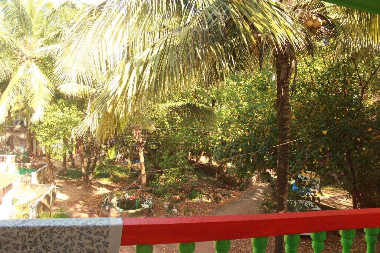 Rasta Mansion Beach Hostel And Rooms Arambol Kültér fotó