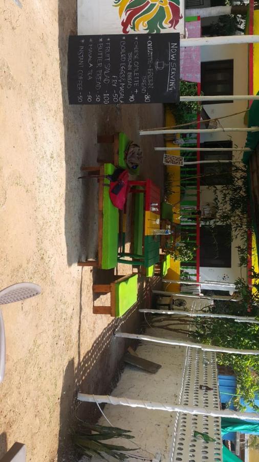 Rasta Mansion Beach Hostel And Rooms Arambol Kültér fotó